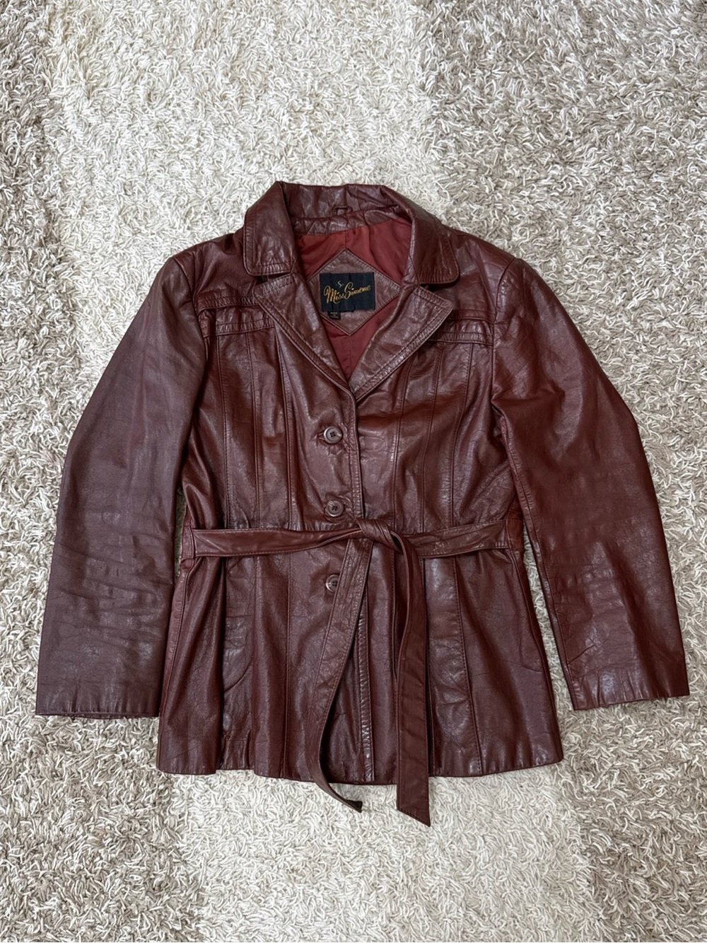 Miss Simone 1970s women’s leather jacket Color:Oxblood vintage great condition